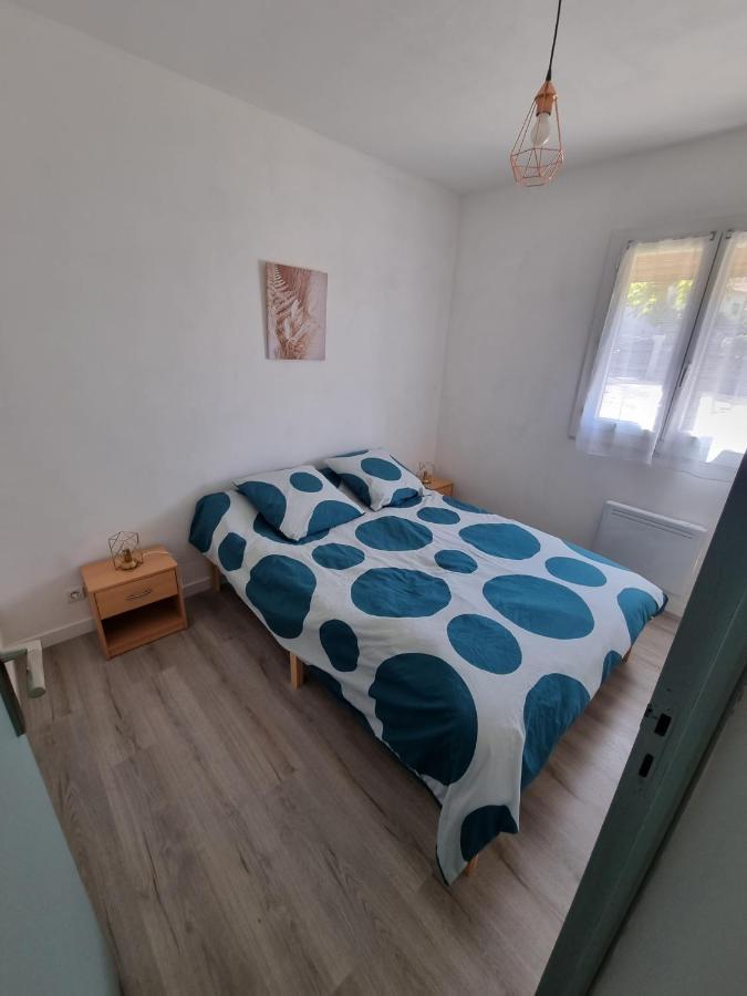 Location Vacances T4 Bas De Villa 툴롱 외부 사진